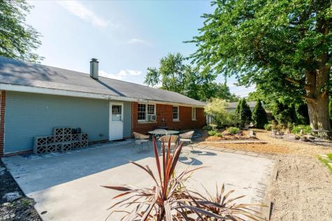 921 Vale Street Bloomington IL 61701