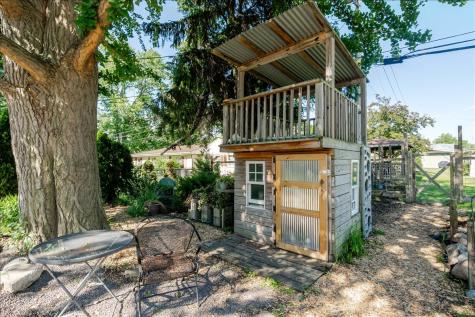 921 Vale Street Bloomington IL 61701
