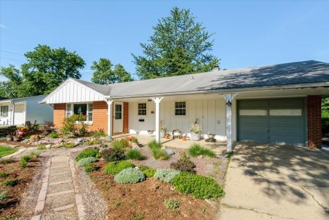 921 Vale Street Bloomington IL 61701