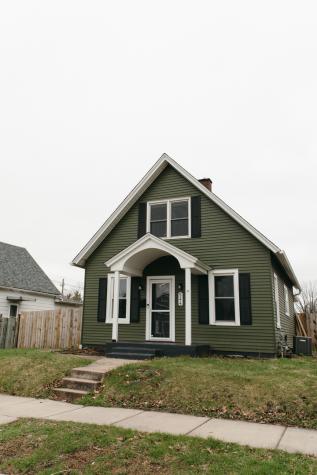 544 24TH Avenue Moline IL 61265