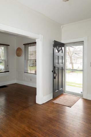 544 24TH Avenue Moline IL 61265