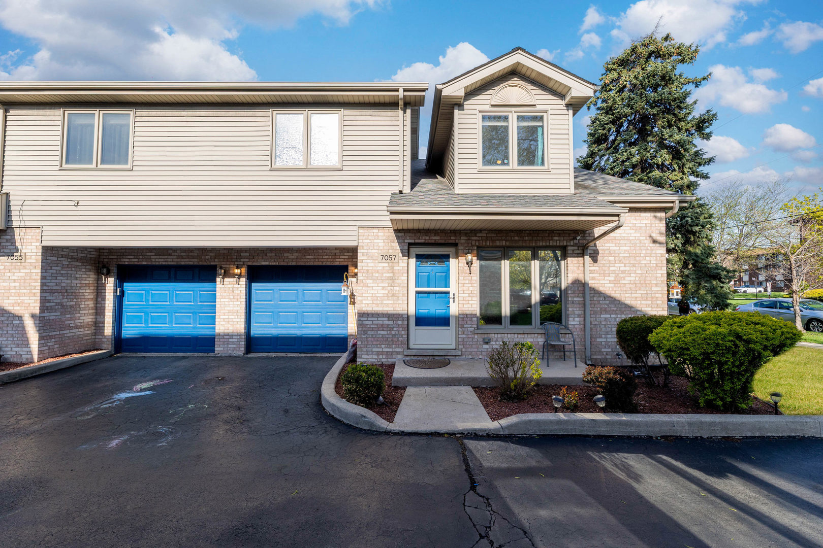 7057 100TH Street Chicago Ridge IL 60415