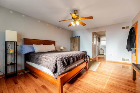 7057 100TH Street Chicago Ridge IL 60415