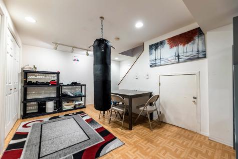 7057 100TH Street Chicago Ridge IL 60415