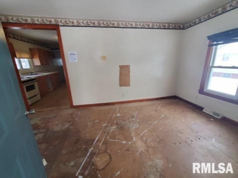 1385 Clark Street Galesburg IL 61401