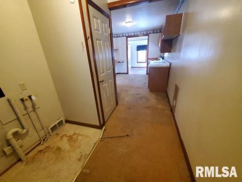 1385 Clark Street Galesburg IL 61401