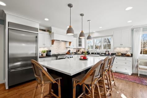 1020 South Grove Avenue Barrington IL 60010