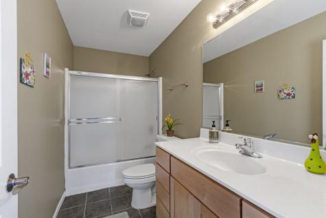 980 Dakota Drive Woodstock IL 60098