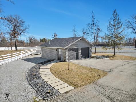 19840 South Schoolhouse Road New Lenox IL 60451