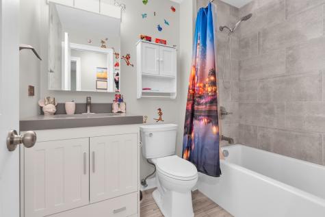 168 Tree Line Drive Antioch IL 60002