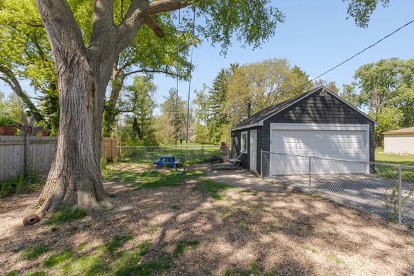 518 South Oakland Avenue Villa Park IL 60181