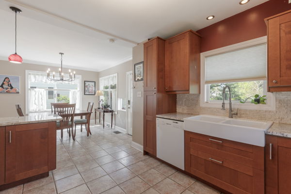 518 South Oakland Avenue Villa Park IL 60181