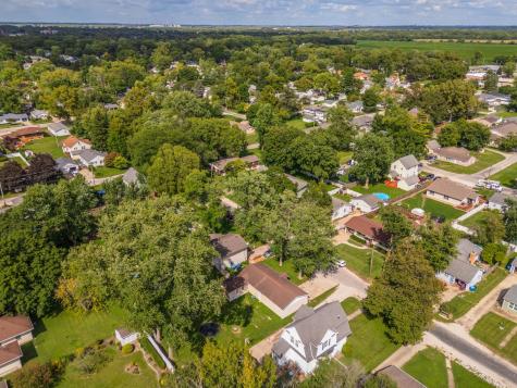 1702 South Plum Street Pontiac IL 61764