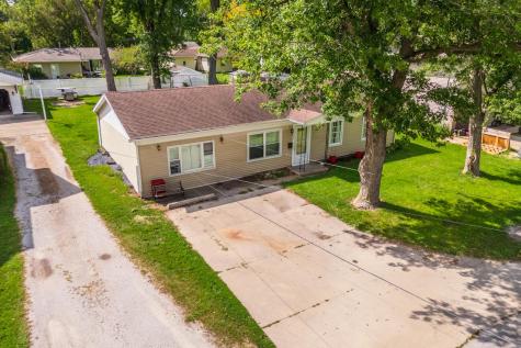 1702 South Plum Street Pontiac IL 61764