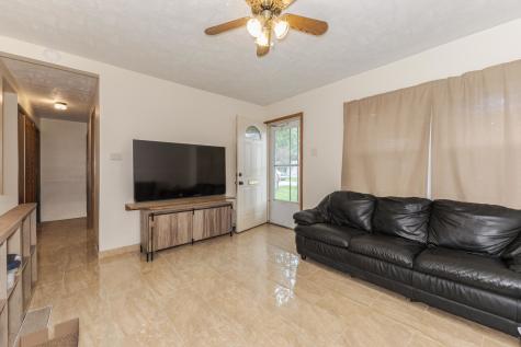 1702 South Plum Street Pontiac IL 61764