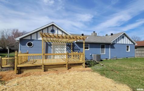 509 Willow Place Salem IL 62881