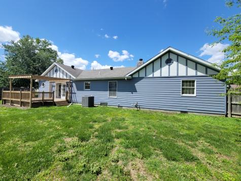 509 Willow Place Salem IL 62881