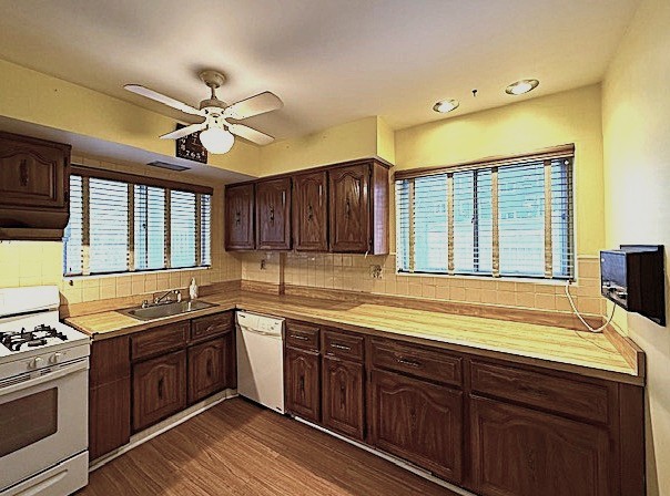 7338 North Winchester Avenue Chicago IL 60626