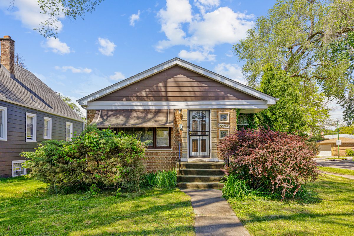 12400 South Lowe Avenue Chicago IL 60628
