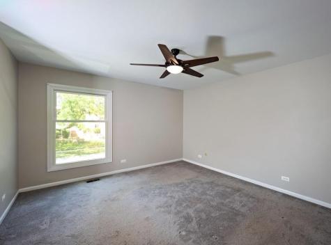 244 Ewell Court Bartlett IL 60103