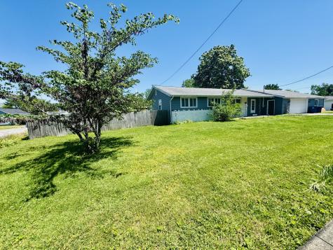 1110 North 8th Street Benton IL 62812