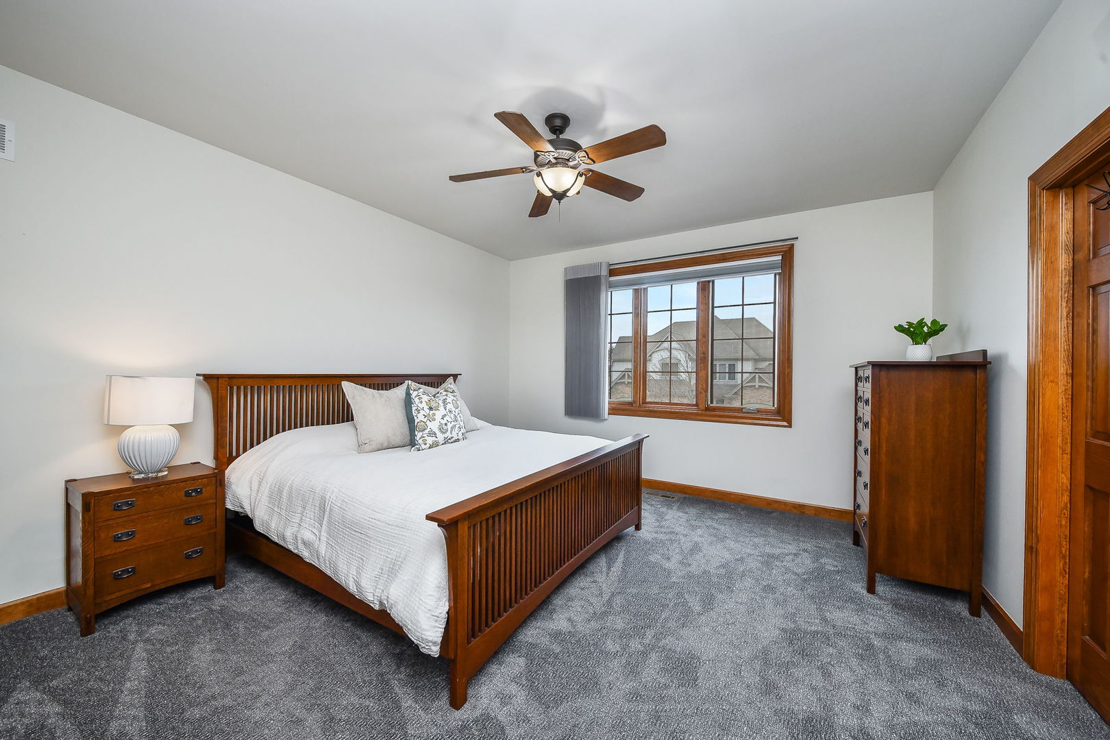 2009 Mackenzie Place Wheaton IL 60187