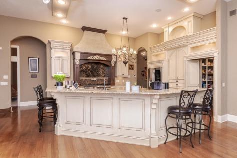 47 Stonebrook Court Bloomington IL 61704