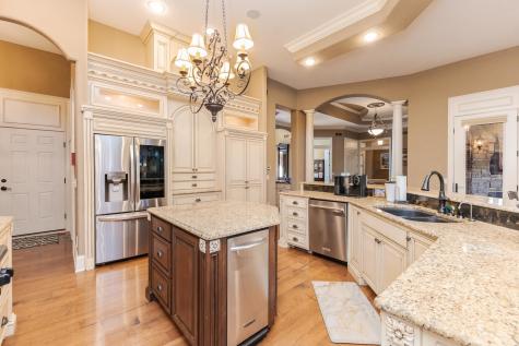 47 Stonebrook Court Bloomington IL 61704