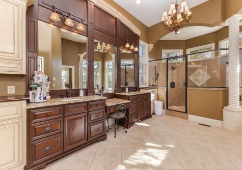 47 Stonebrook Court Bloomington IL 61704