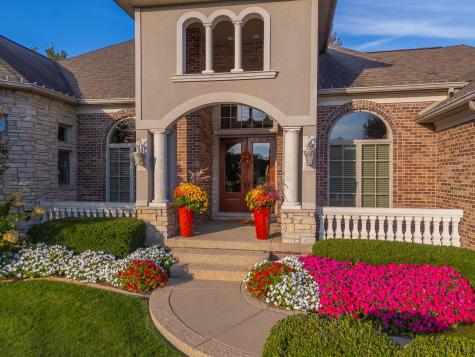 47 Stonebrook Court Bloomington IL 61704