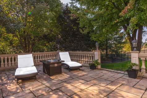 47 Stonebrook Court Bloomington IL 61704