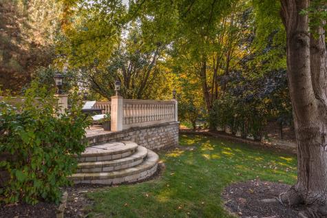47 Stonebrook Court Bloomington IL 61704