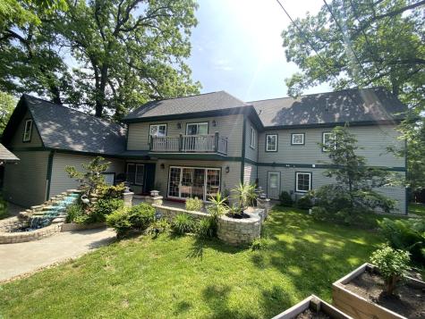 7304 West 108th Street Worth IL 60482