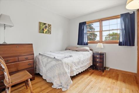 1046 Crane Boulevard Libertyville IL 60048