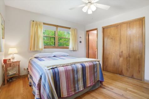 1046 Crane Boulevard Libertyville IL 60048