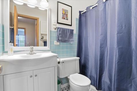 1046 Crane Boulevard Libertyville IL 60048