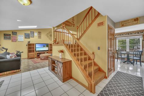 1112 Pheasant Trail Carol Stream IL 60188
