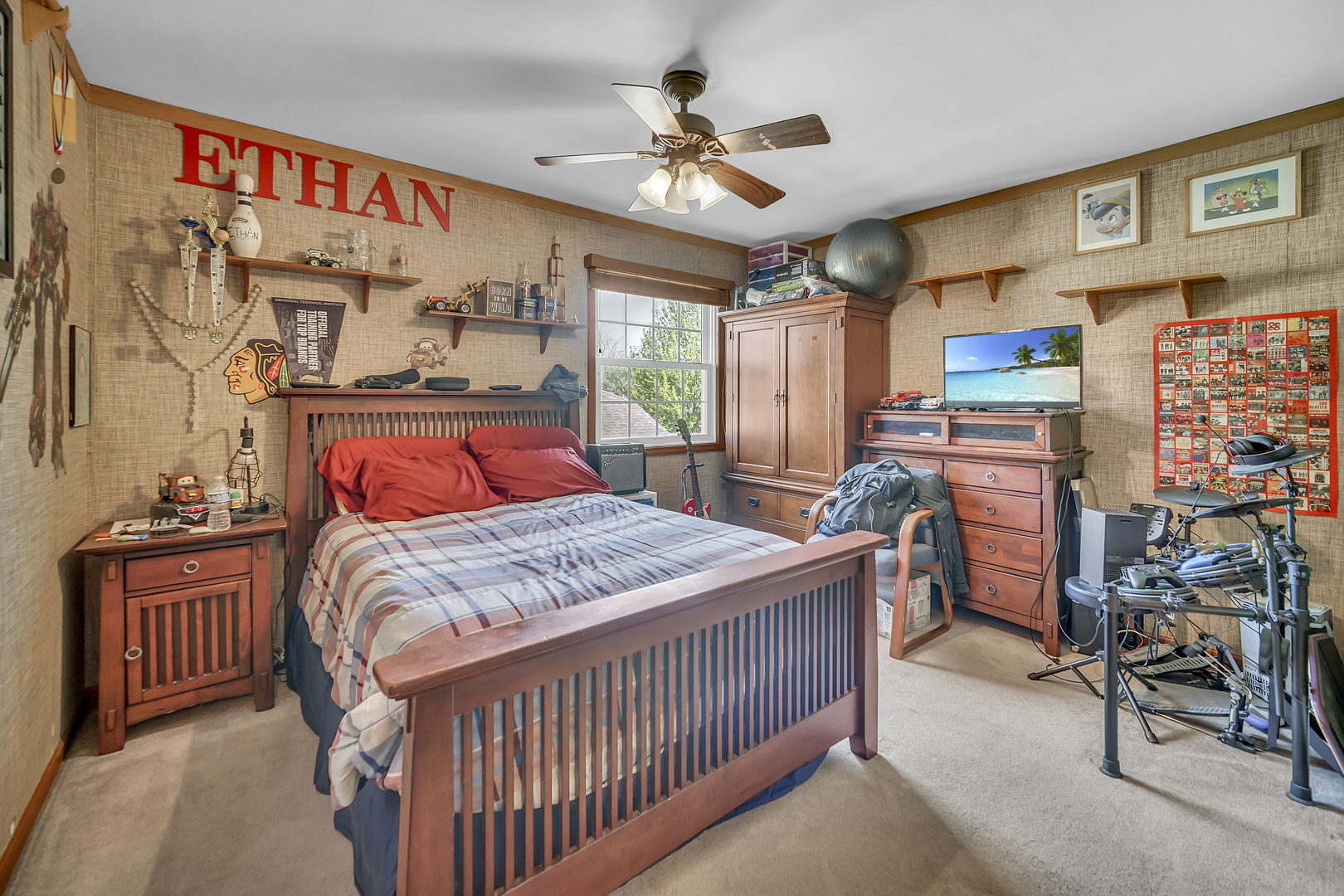 1112 Pheasant Trail Carol Stream IL 60188
