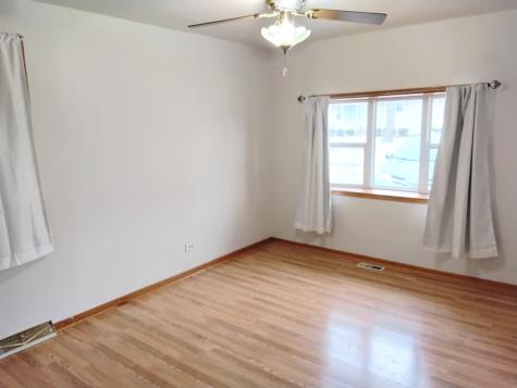 11410 South Neenah Avenue Worth IL 60482