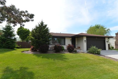 3902 North Galesburg Avenue Arlington Heights IL 60004