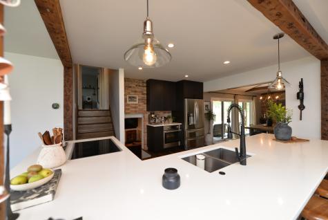 3902 North Galesburg Avenue Arlington Heights IL 60004