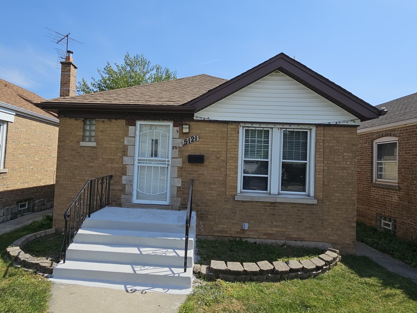 5121 South Central Avenue Chicago IL 60638