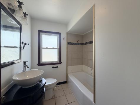 128 North York Road Bensenville IL 60106