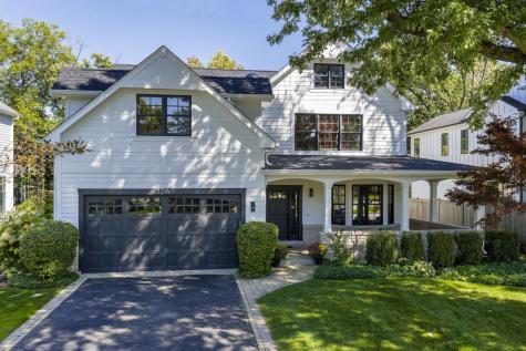 2214 Ash Lane Northbrook IL 60062