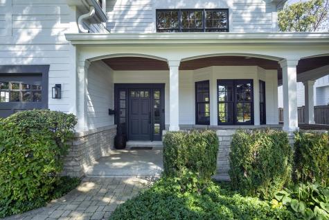 2214 Ash Lane Northbrook IL 60062