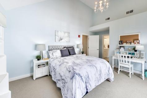 2214 Ash Lane Northbrook IL 60062