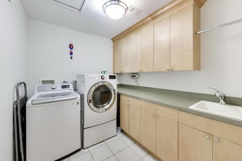 2214 Ash Lane Northbrook IL 60062
