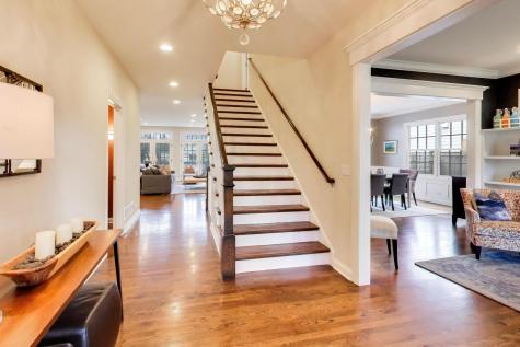 2214 Ash Lane Northbrook IL 60062
