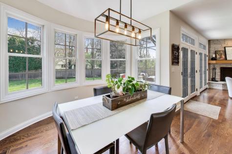 2214 Ash Lane Northbrook IL 60062