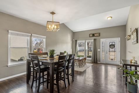 31696 North Borre Drive Lakemoor IL 60051